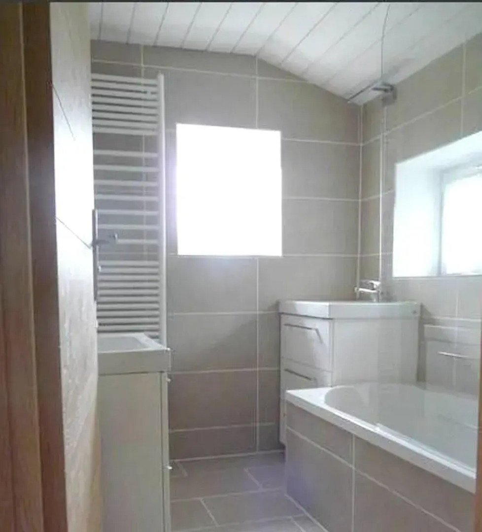 House with 3 Bedrooms in Chasteaux, with Enclosed Garden