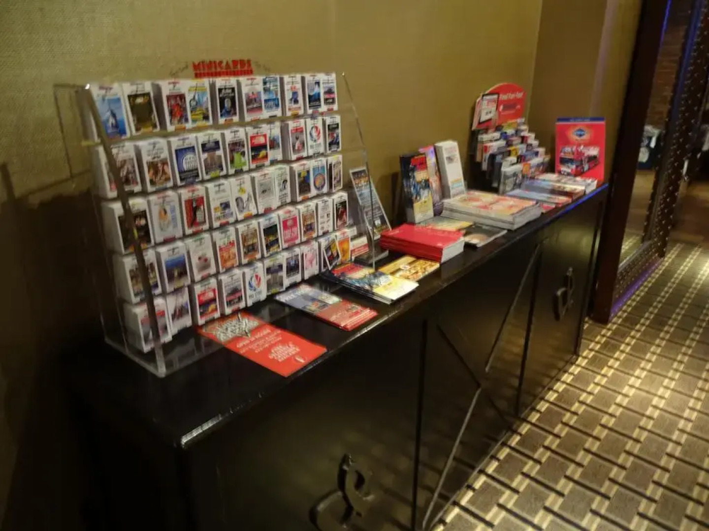 Broadway Hotel and Hostel