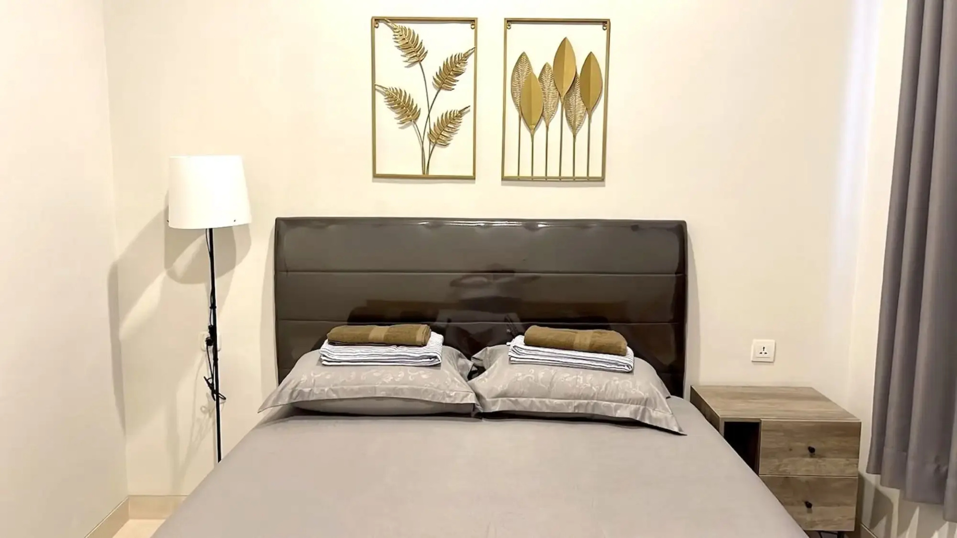 The Packer Lodge - Hostel