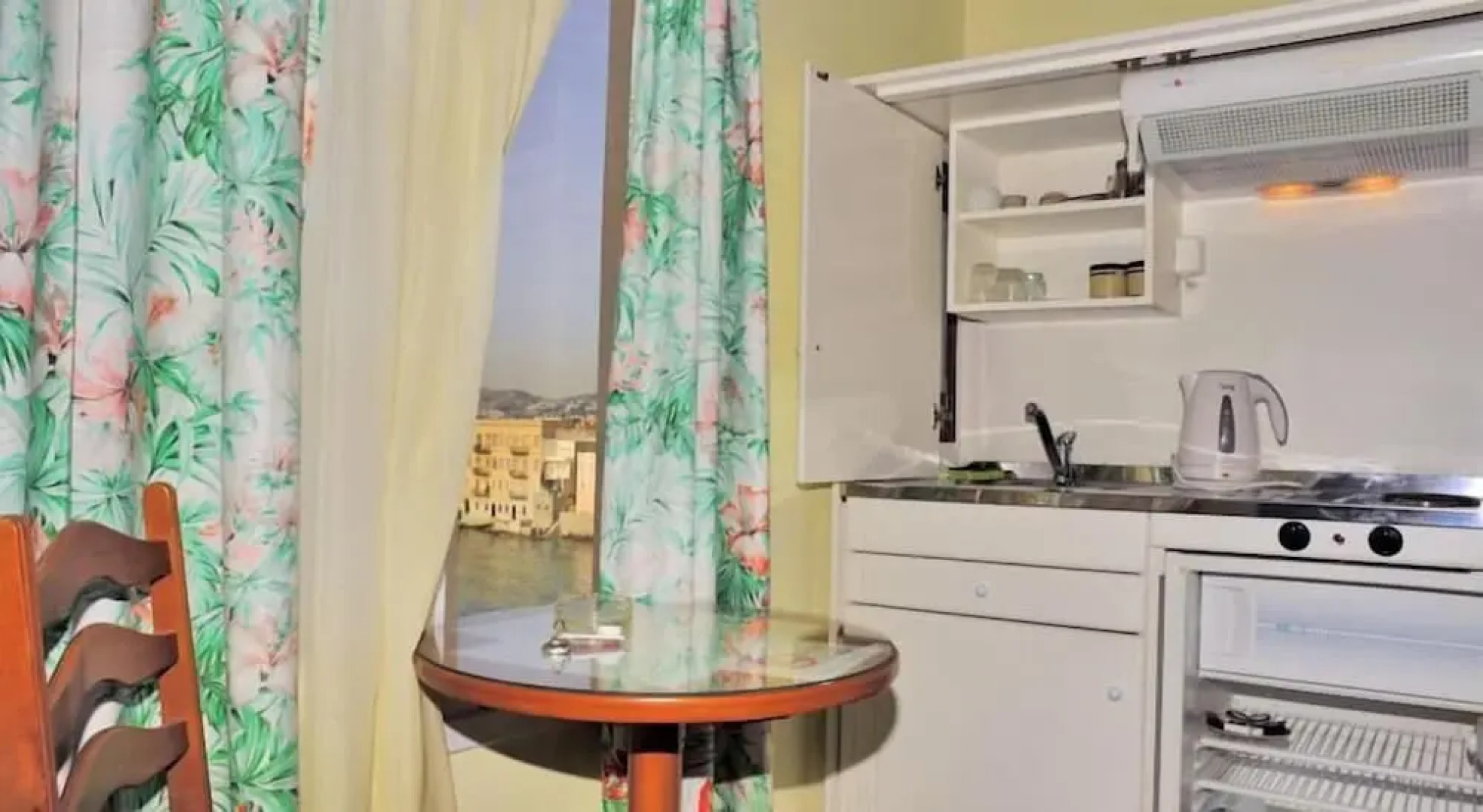 Отель Sea Colours