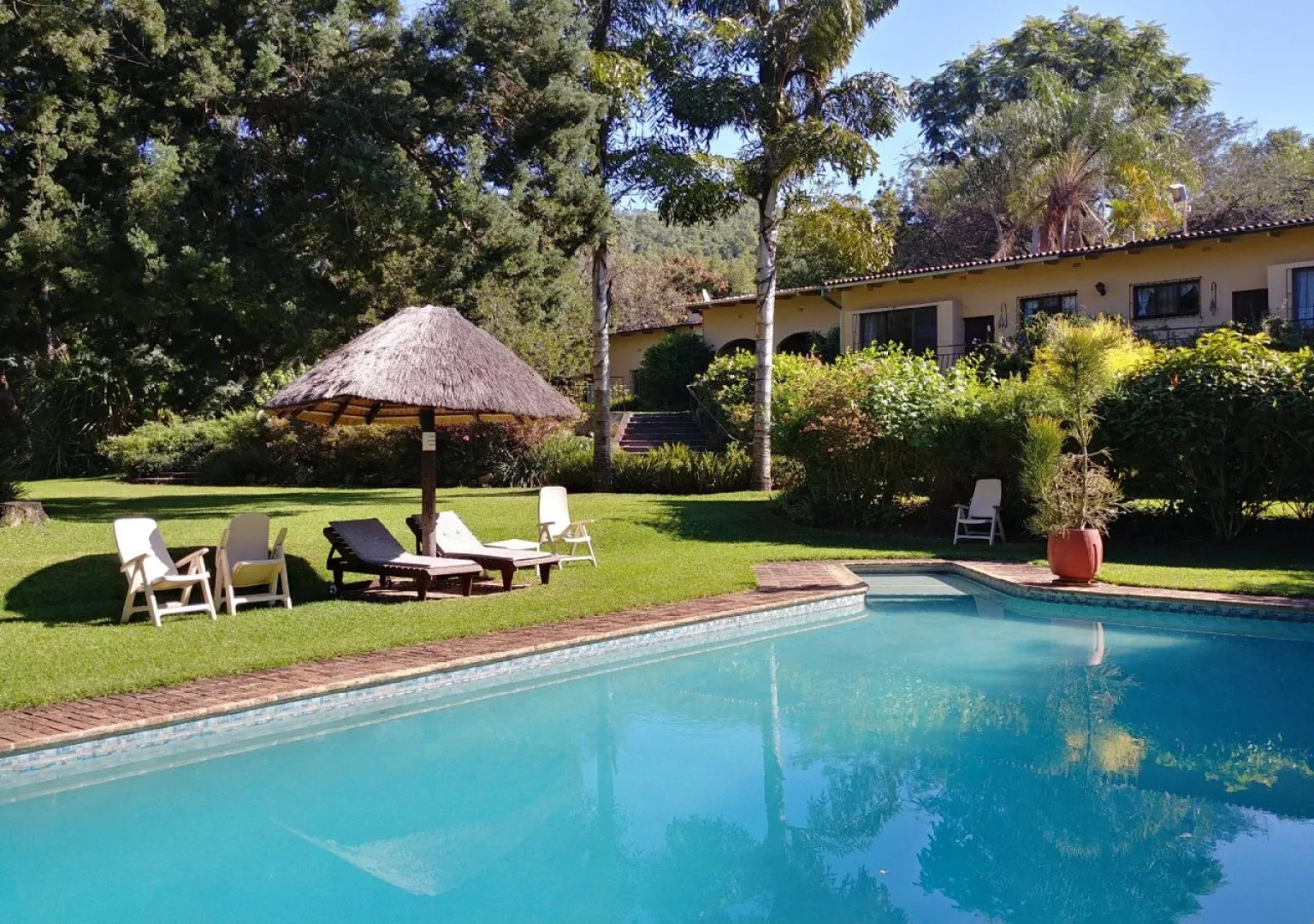 Laughing Waters Guest House