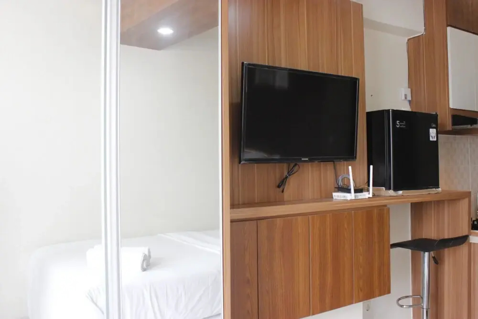 Relaxing Studio Apartment at Harvard Jatinangor