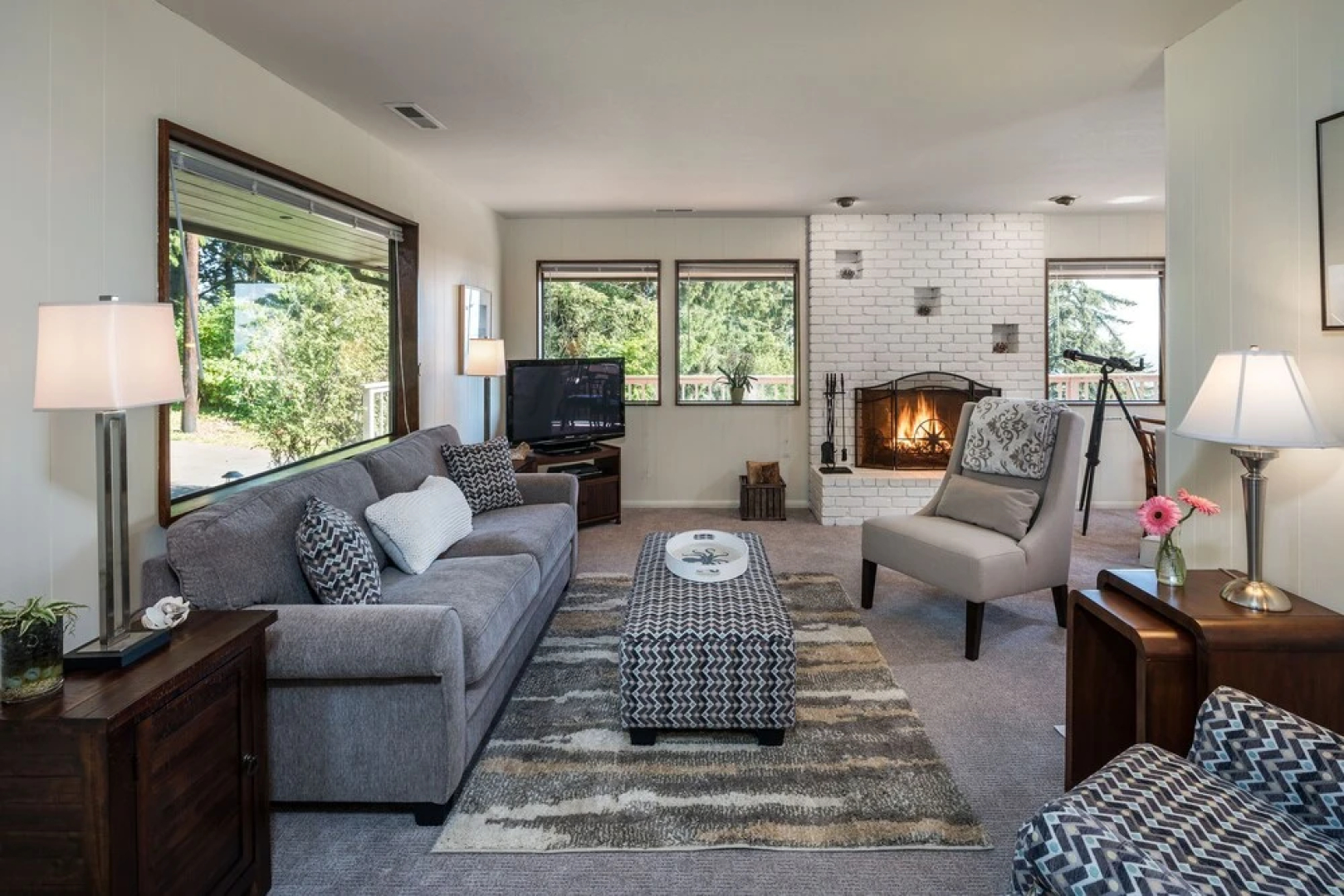 Neah-kah-nie Treasure by Avantstay Secluded in Lush Greenery w/ Ocean Views & Hot Tub