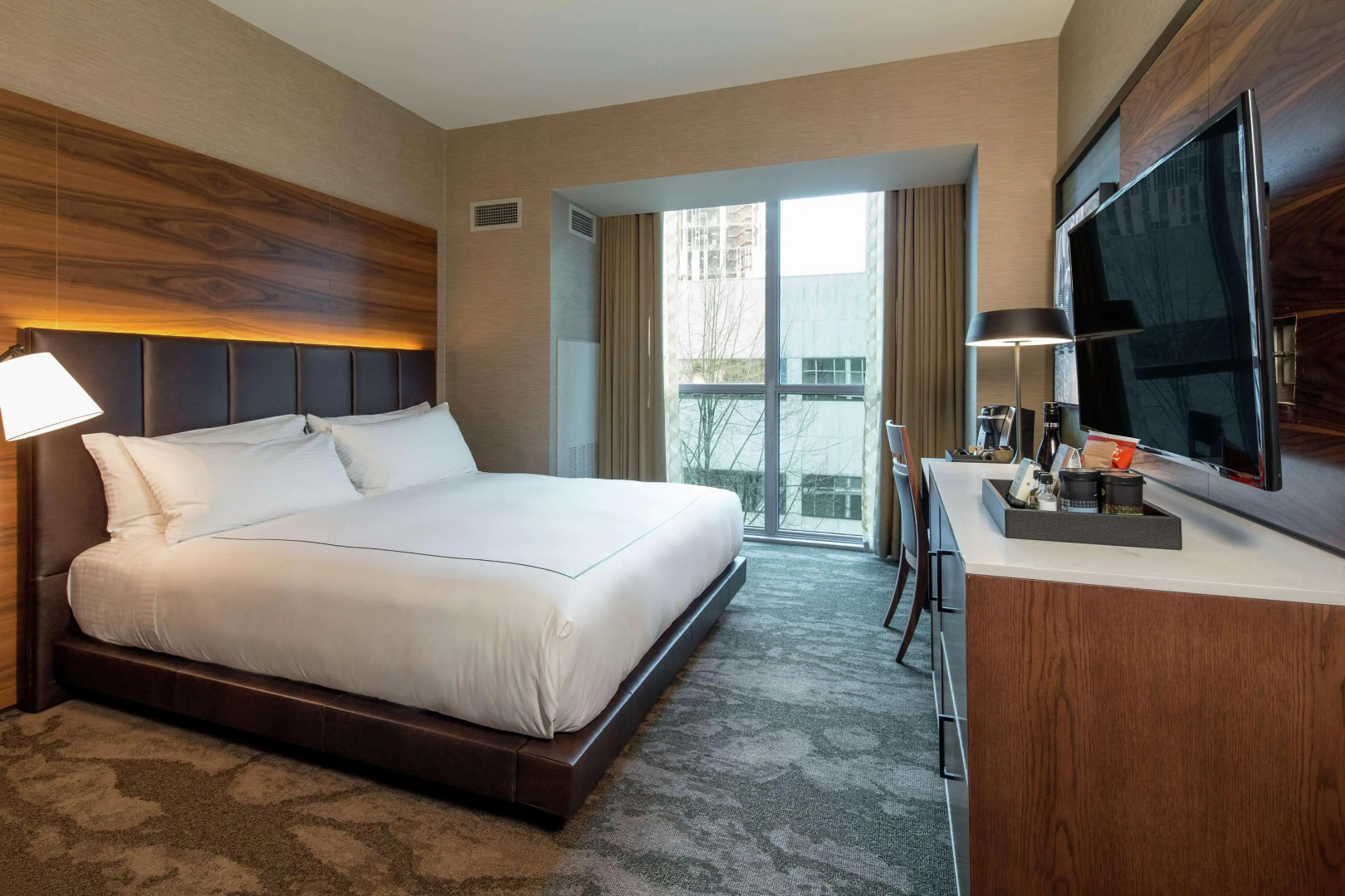 The Porter Portland, Curio Collection by Hilton
