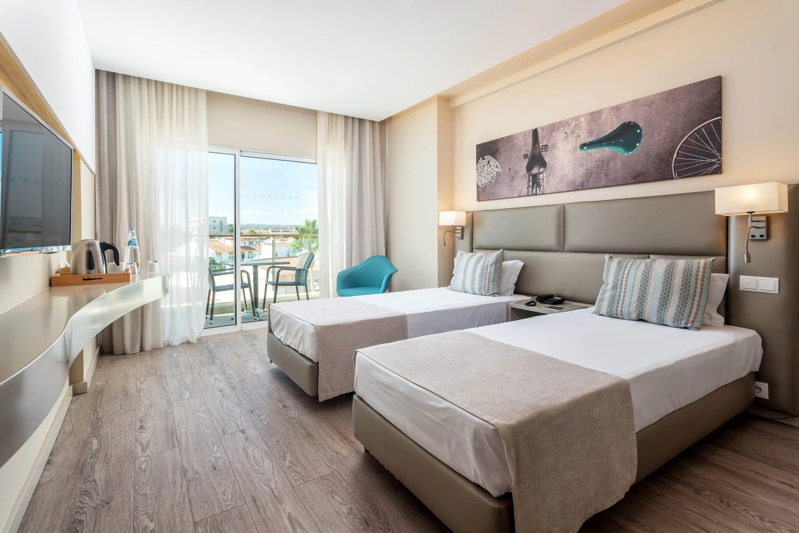 AP Maria Nova Lounge - Adults Friendly