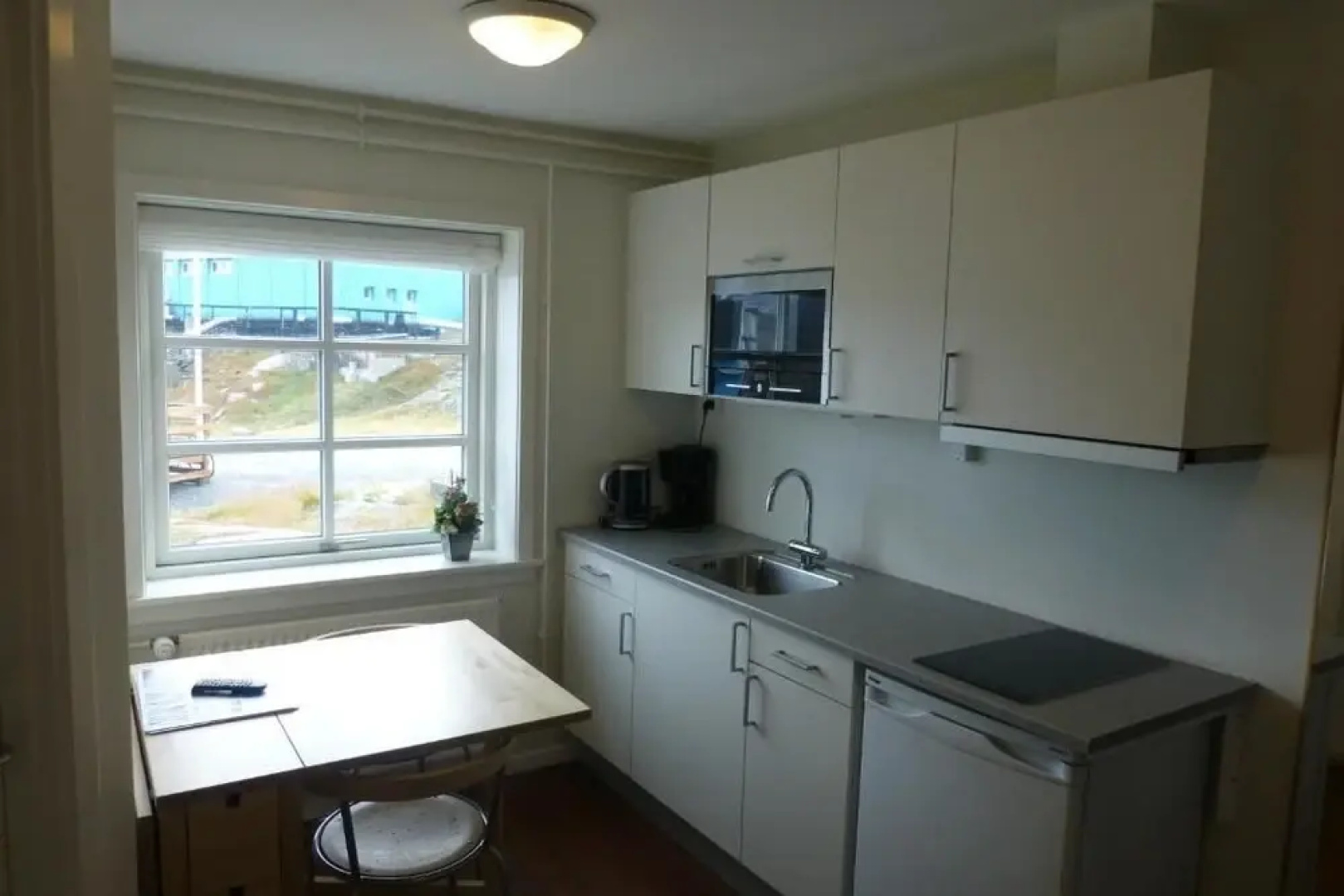 IceCap Apartments