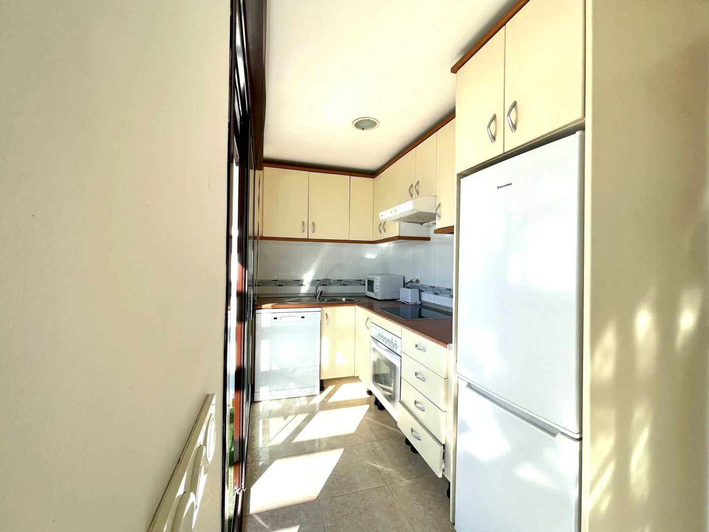 Belvilla by OYO Atico con Jacuzzi en Carboneras