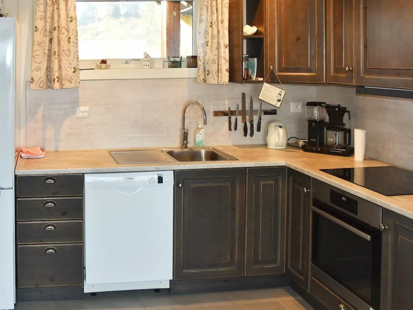 6 Person Holiday Home in Blaksæter