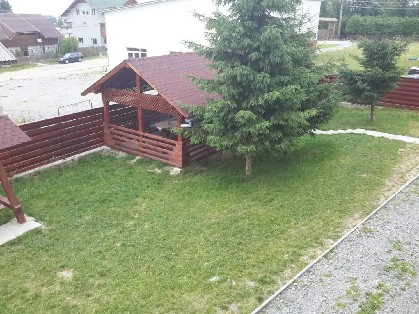 Pensiunea Denisa & Madalina