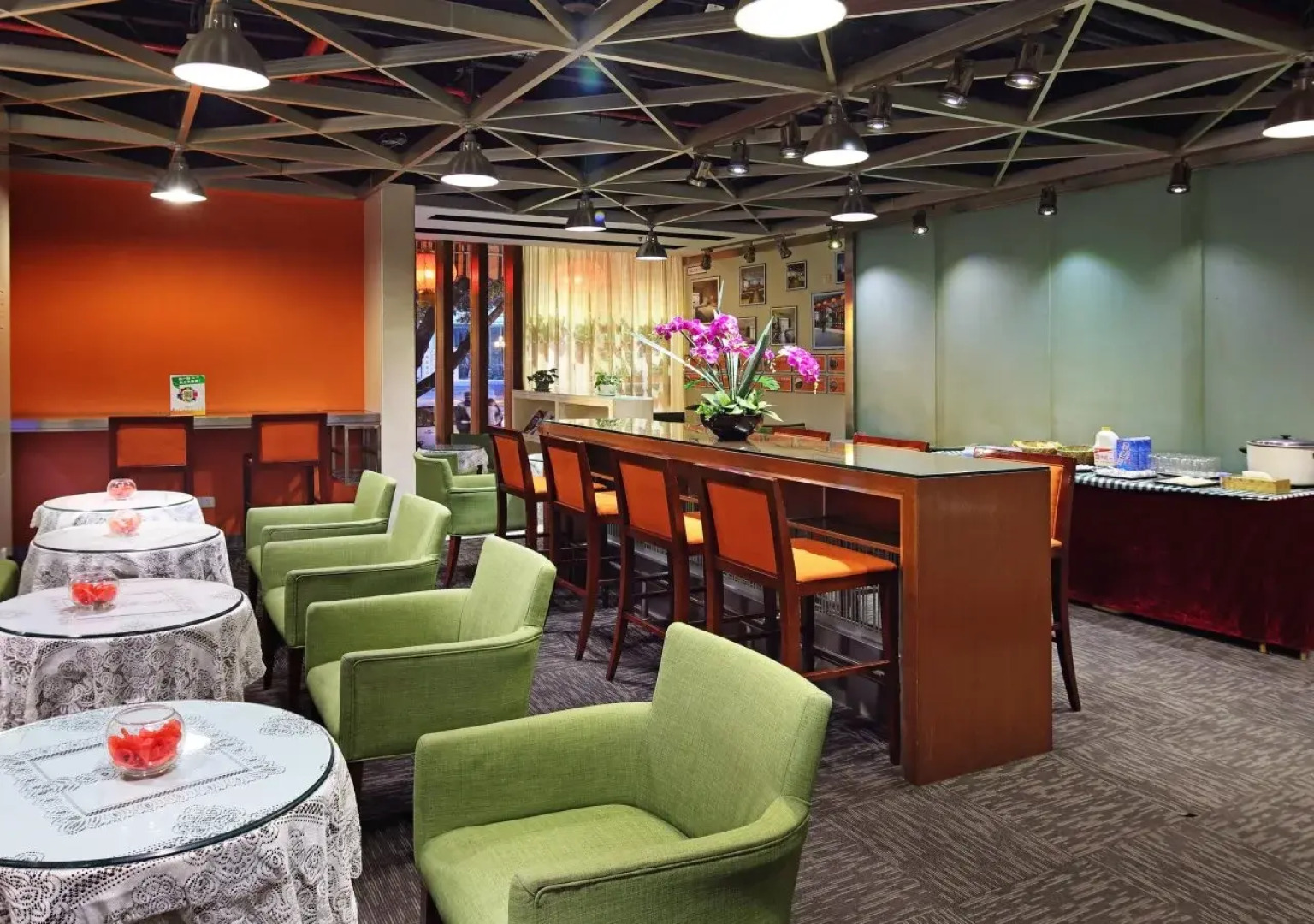 Garden Inn Yanjiang East Road Branch