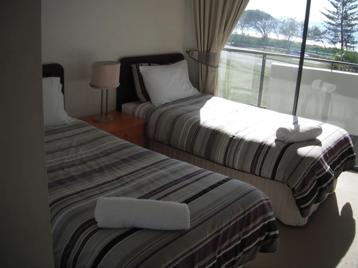 Meridian Alex Beach Apartments