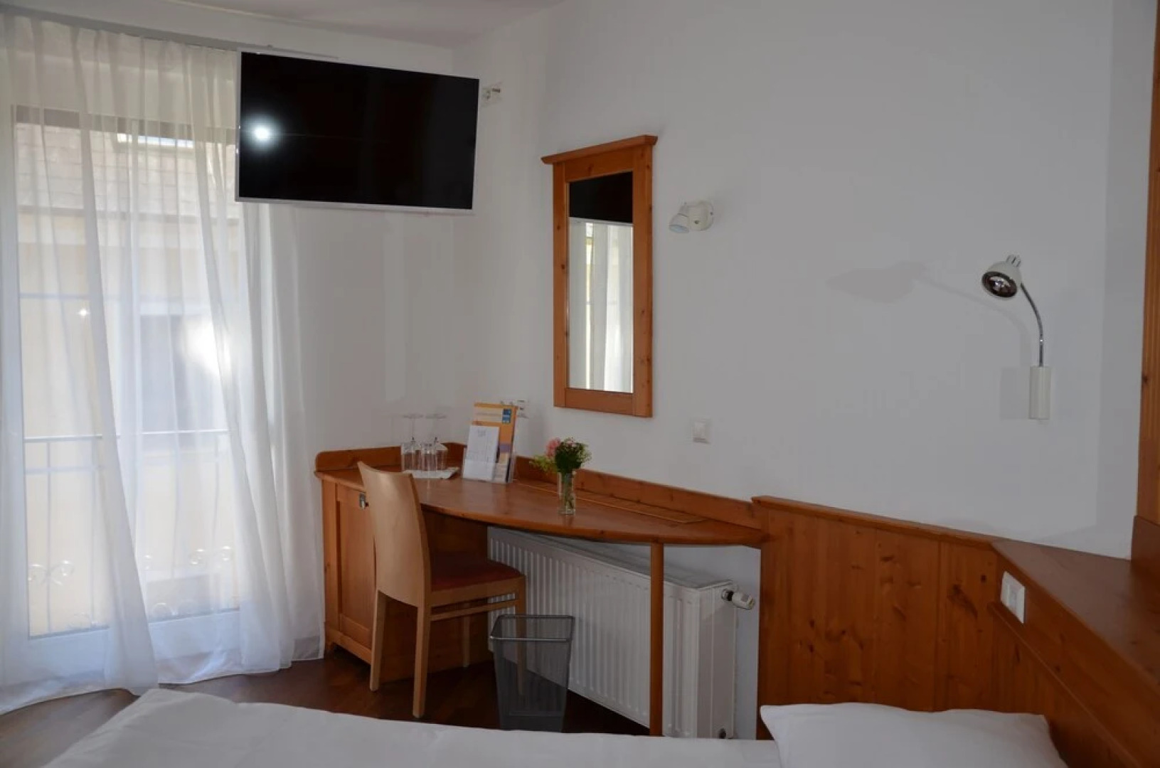 Weinlaubengasthof Rathausstüberl