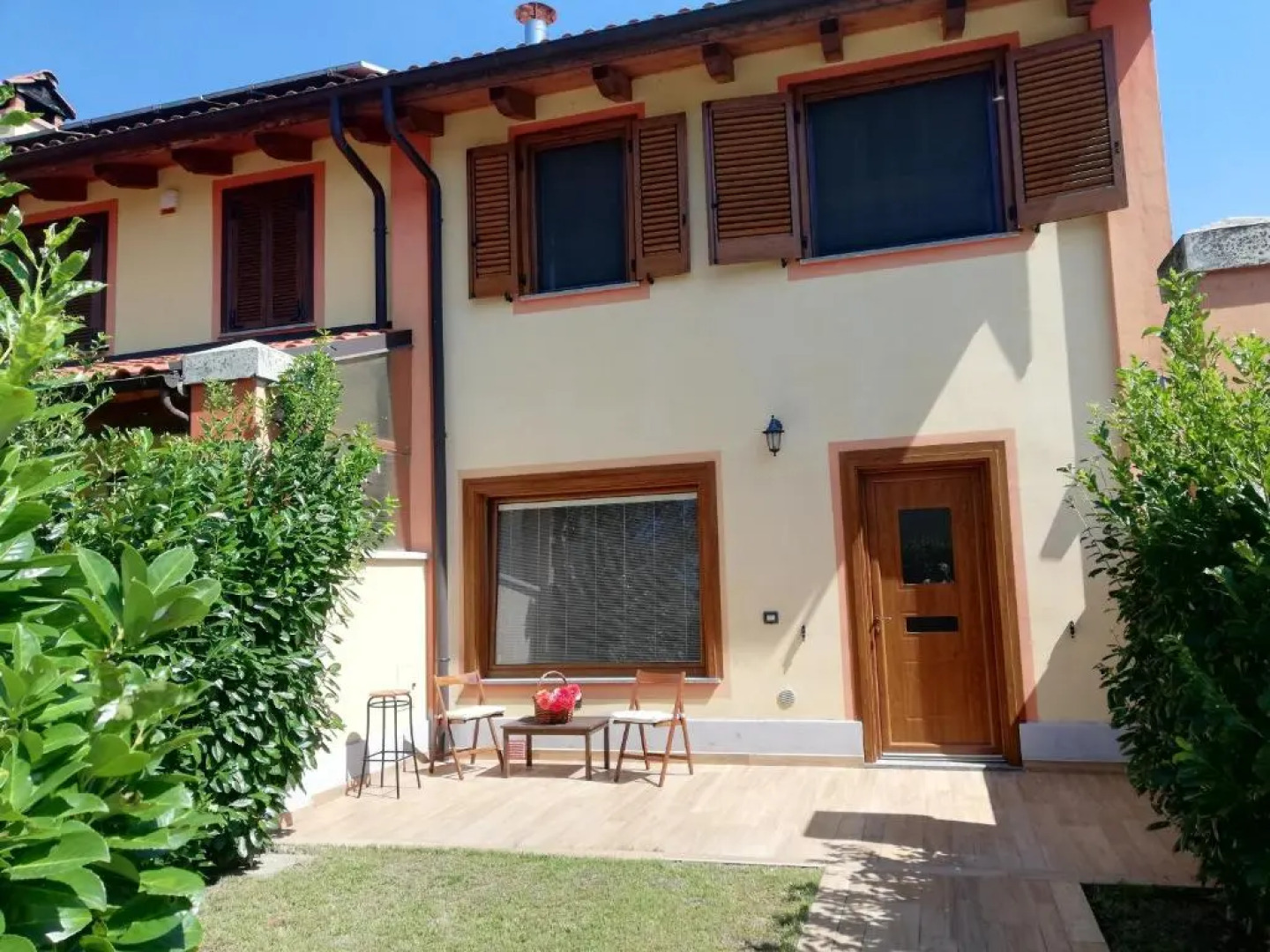 Intero appartamento Villa Elisa 2 box auto giardino