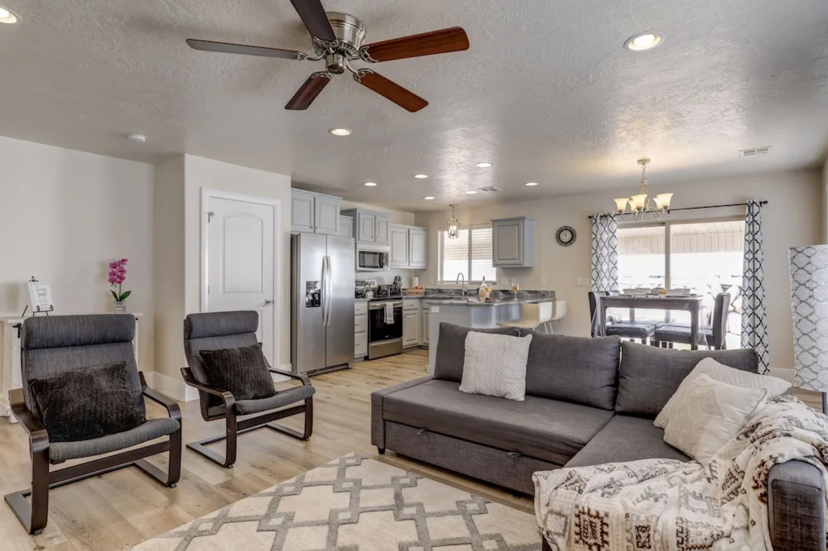 Crimson Ridge Retreat