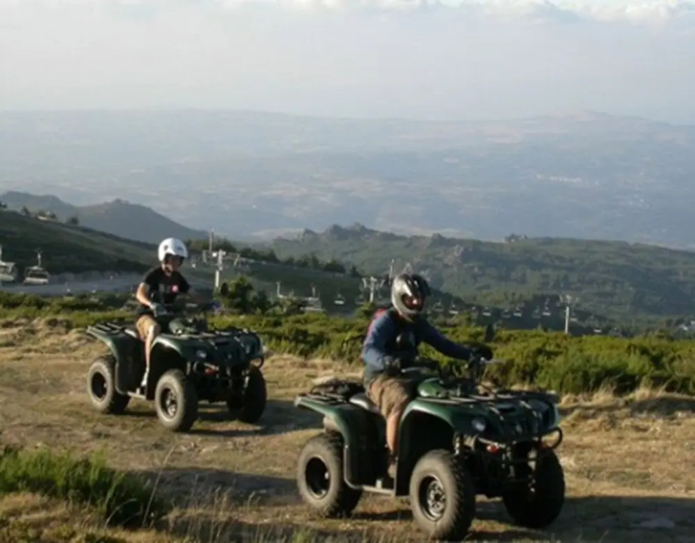 Oca Manzaneda Estación de Montaña