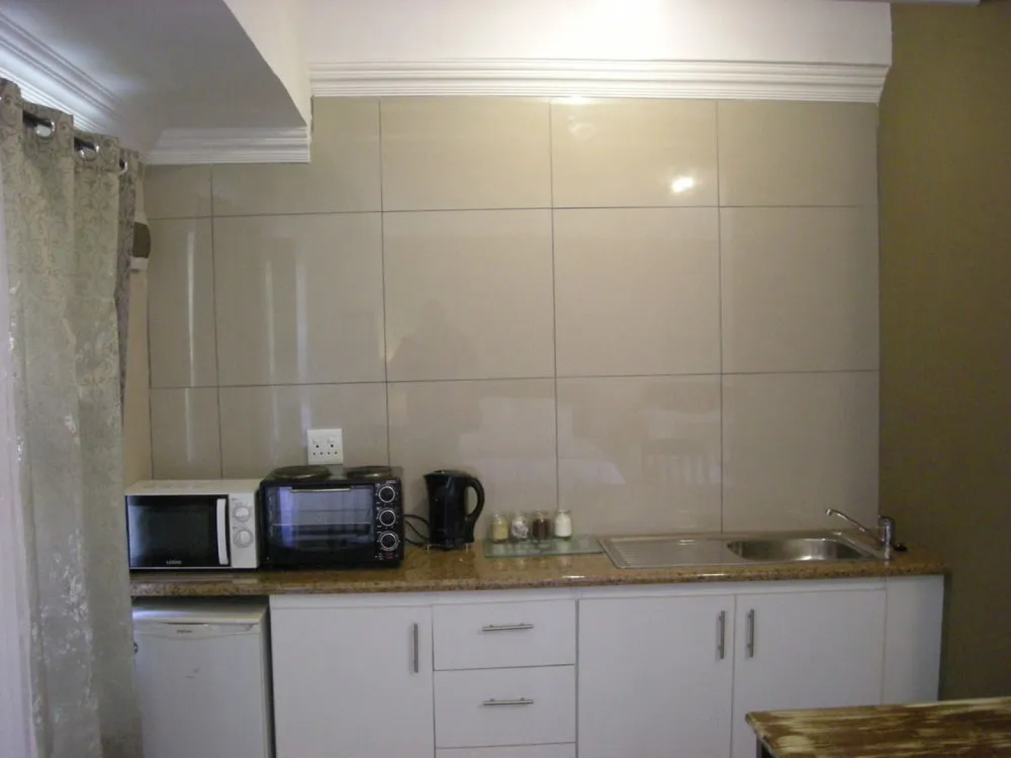 Silverstone Guest House