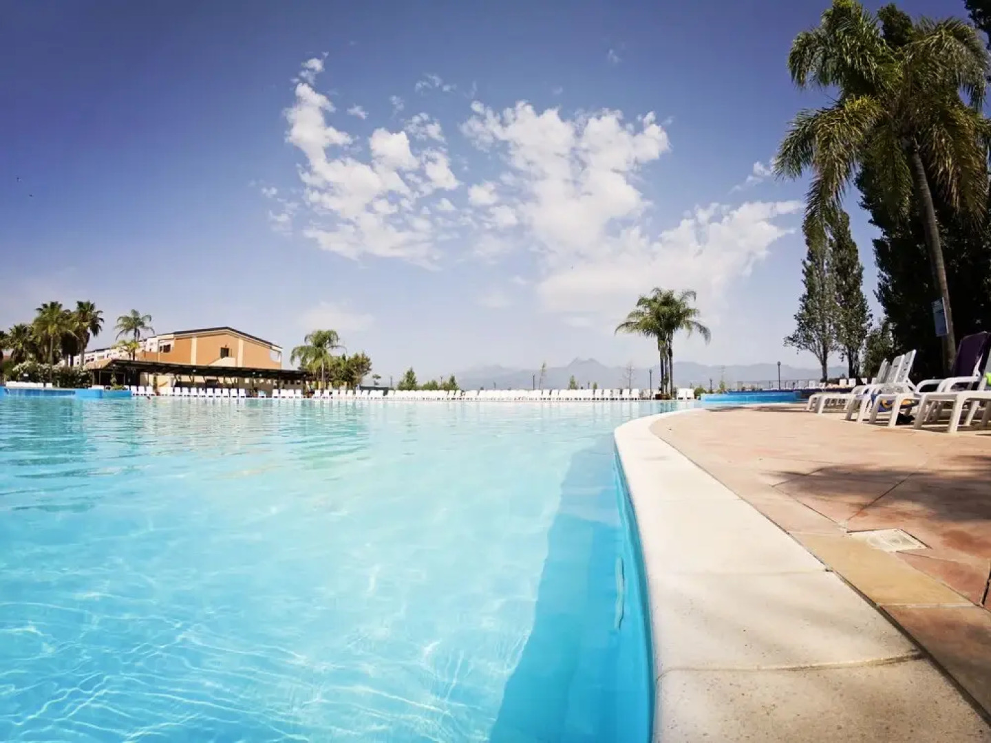 Minerva Club Resort & Golf