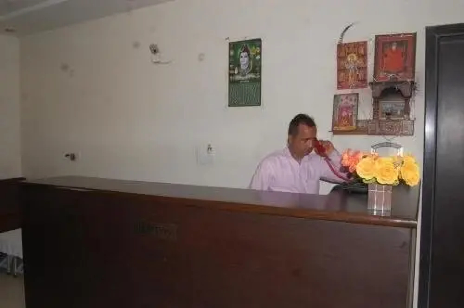 Thar Midway Hotel & Restaurant