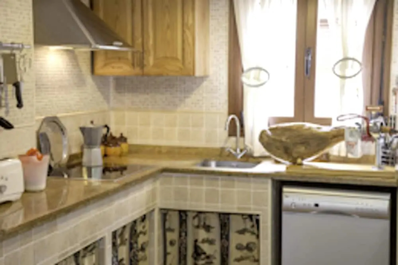 House With 3 Bedrooms in Sotoserrano, With Wonderful Mountain View, En