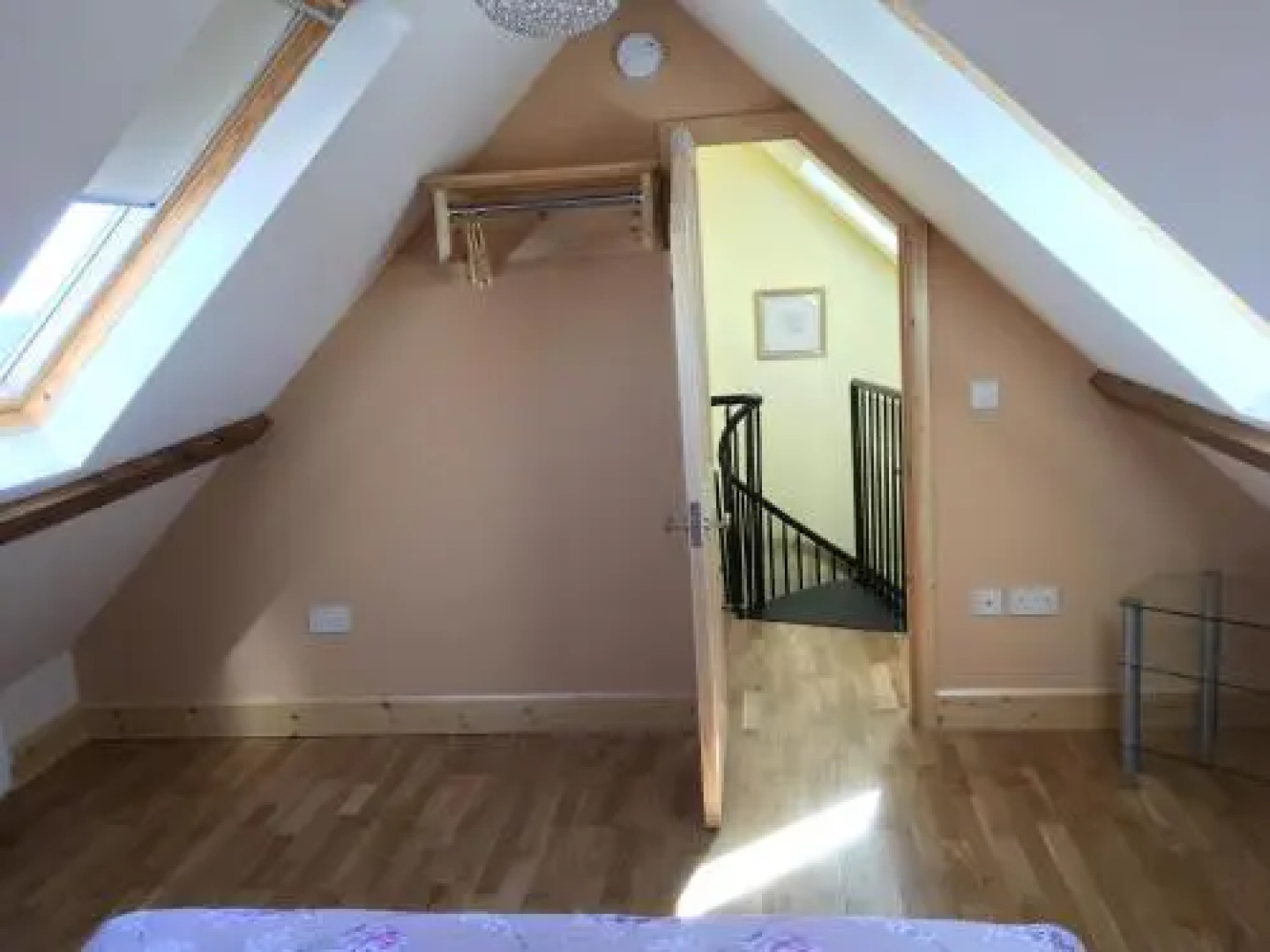 Apartment Honeycomb House