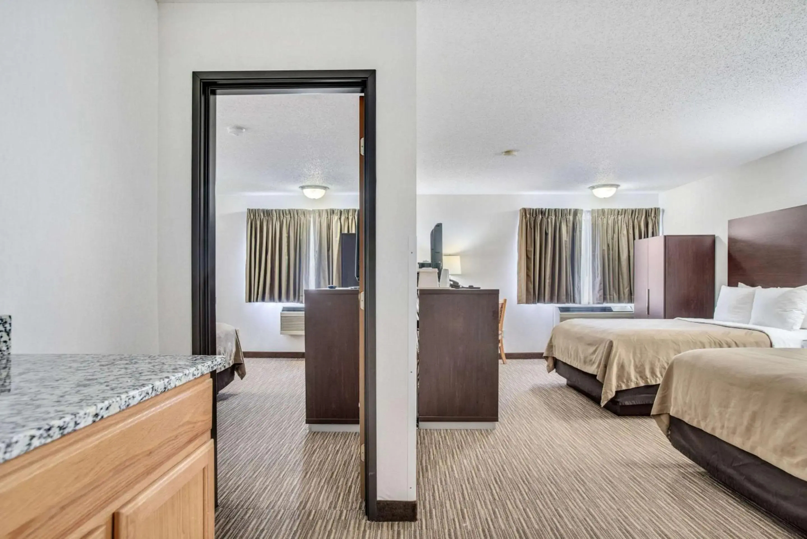 Black Hills Luxury Suites