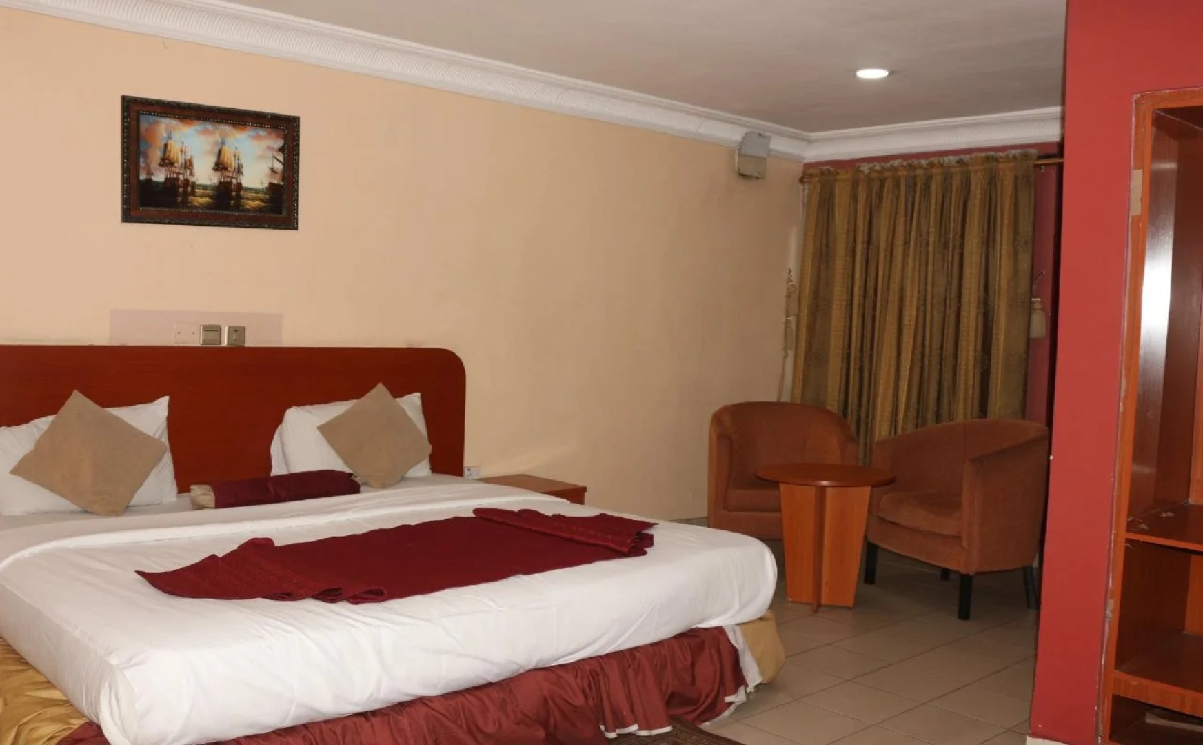 Randolph Hotel & Resort