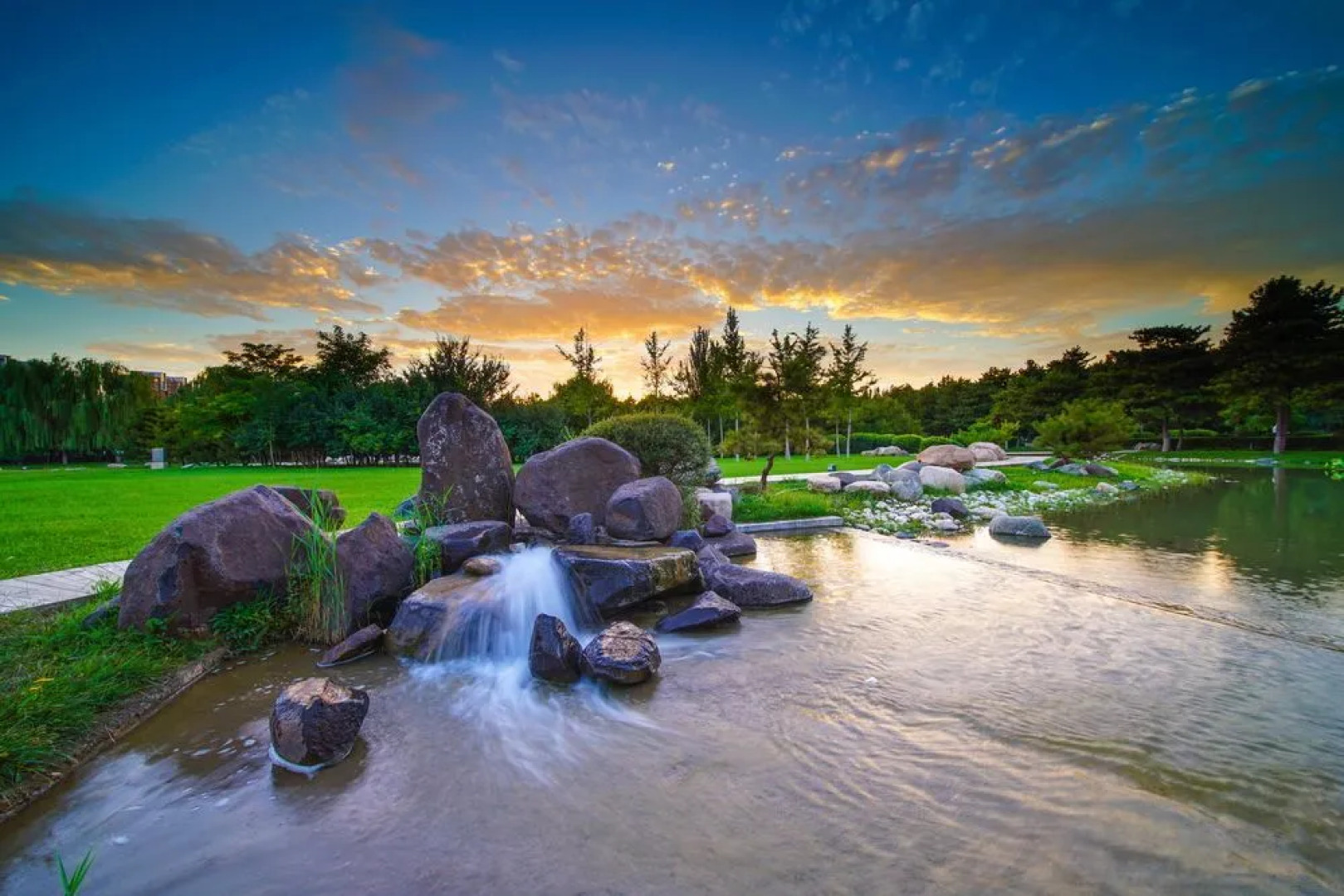 Qingshan Hotel Baotou（Yingbin Building）