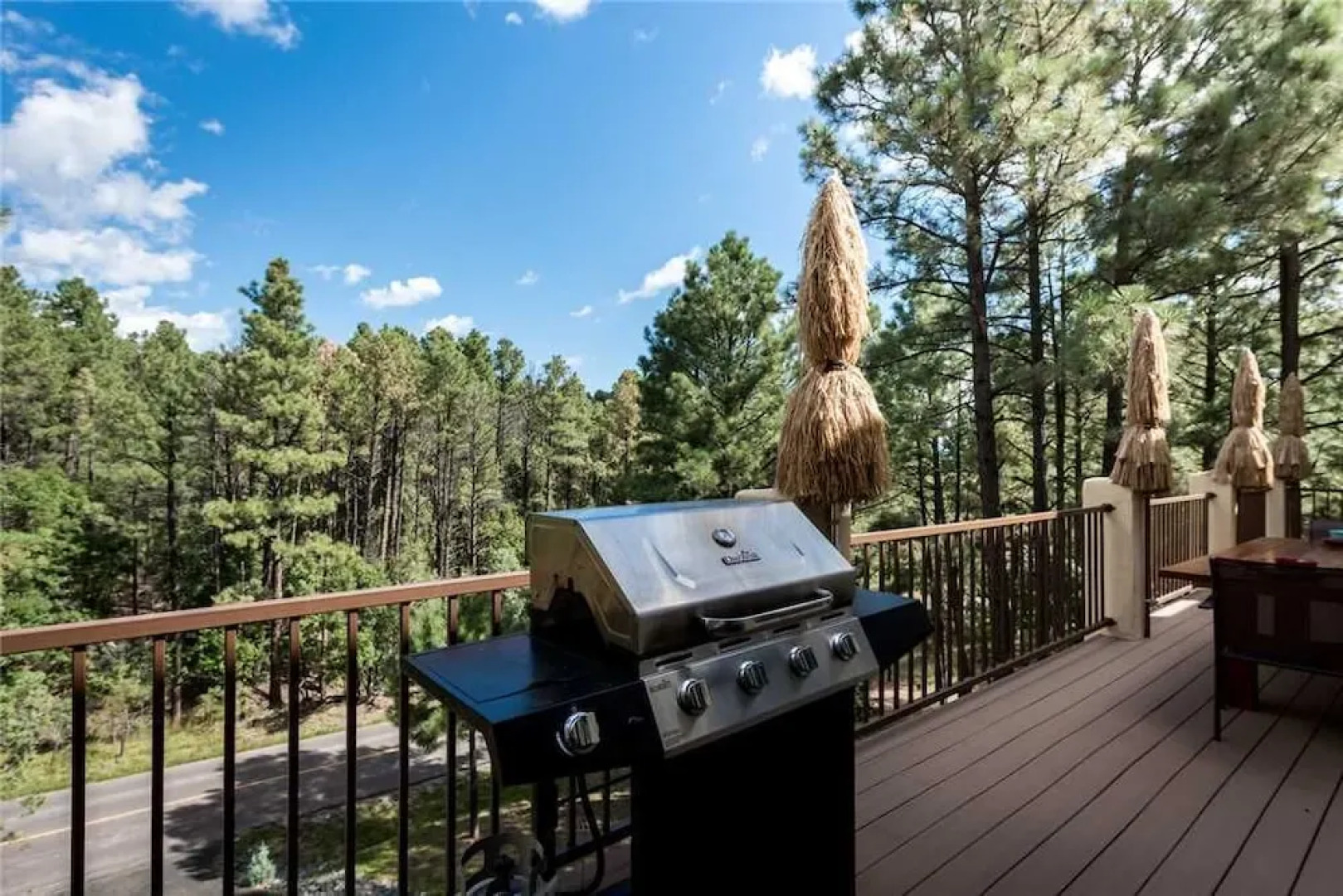 Eagles Rest - Four Bedroom Cabin