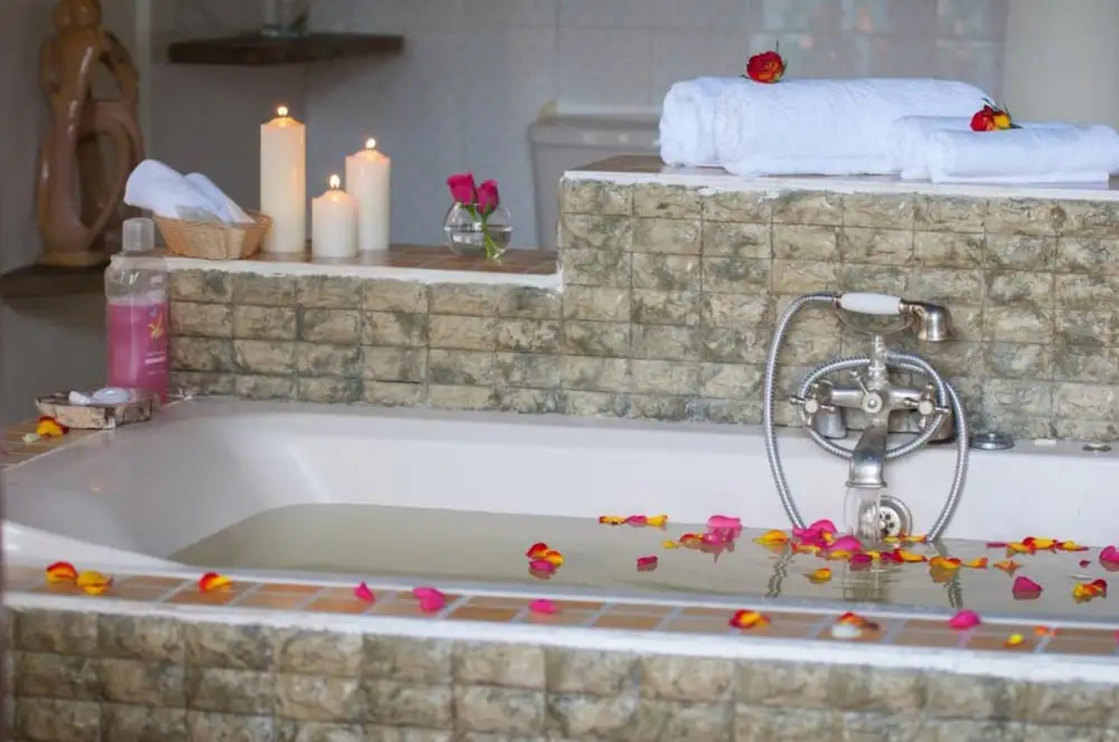 Crater Lake Tented Camp & Game Sanctuary