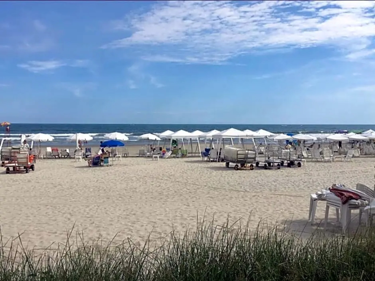 FLAT RIVIERA COM VISTA MAR A 150m DA PRAIA ! DISPONÍVEL PRÓX FINDI - De 14 a 18 de Fev de 2024 ! APROVEITE !