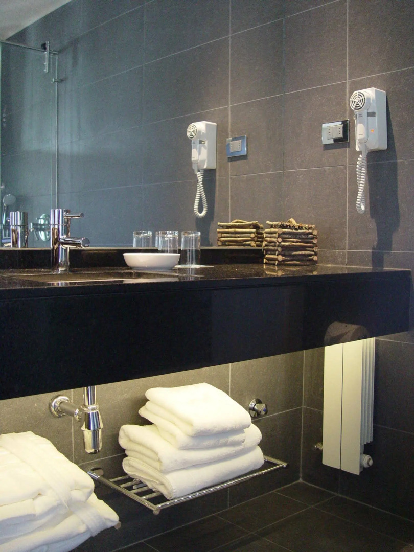 Hotel Lago Grey