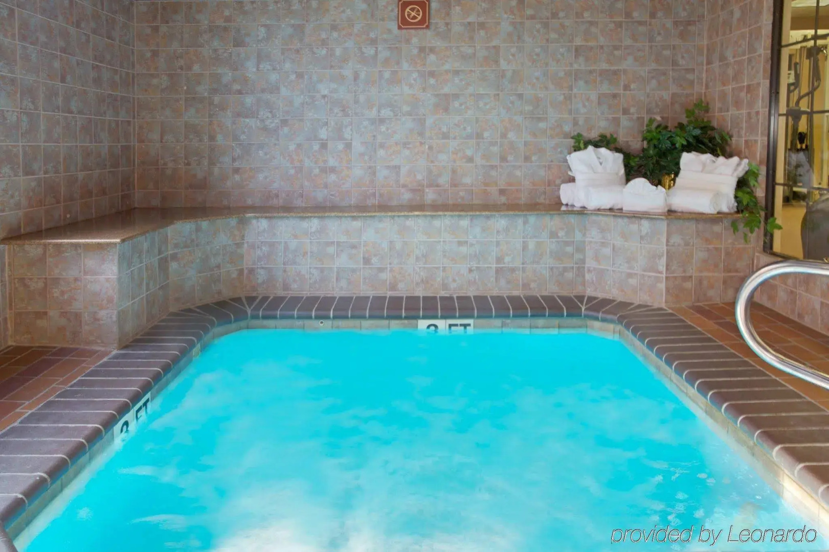 Holiday Inn Express & Suites Houston East, by IHG