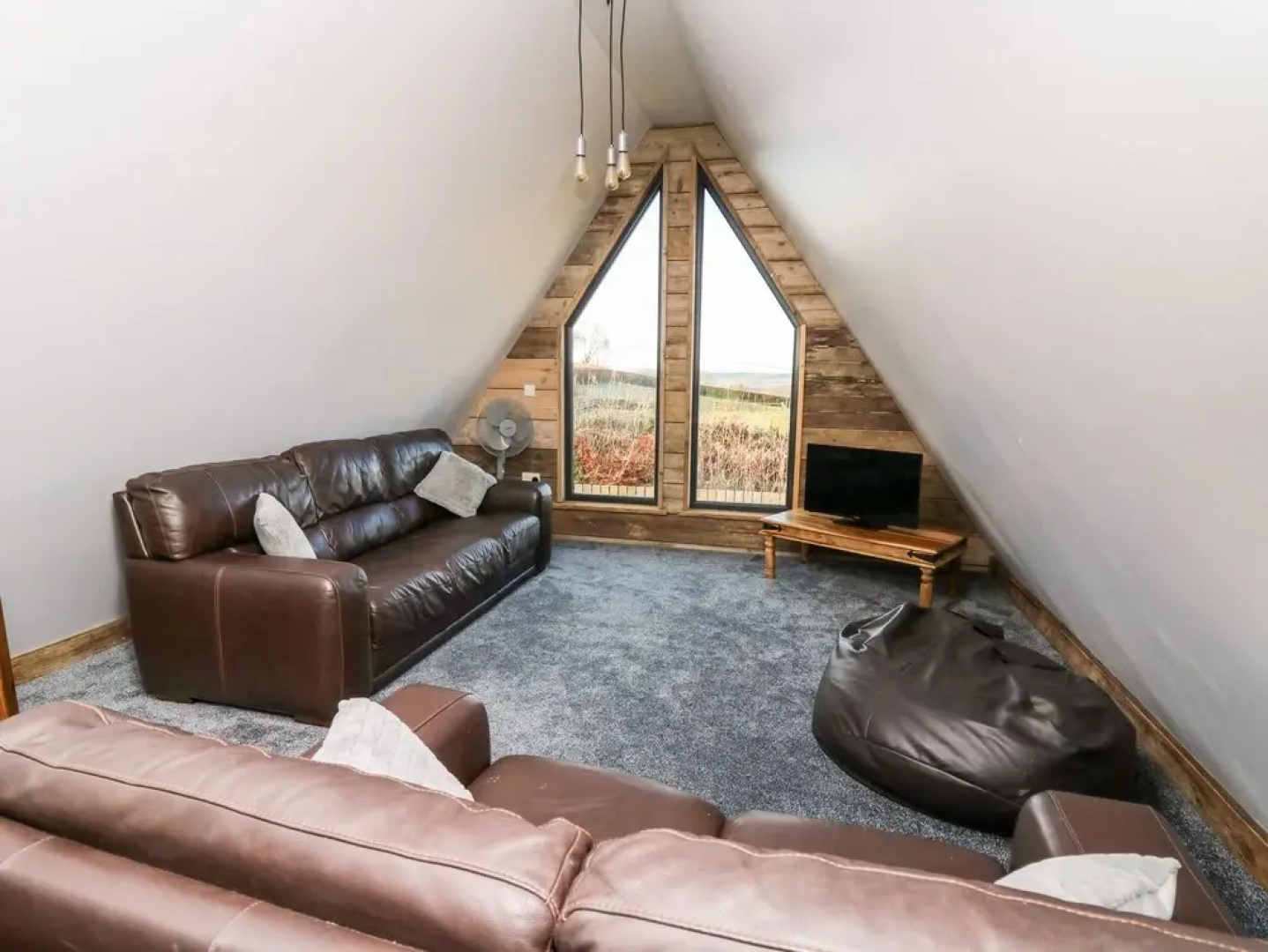 Valley View Hideaway