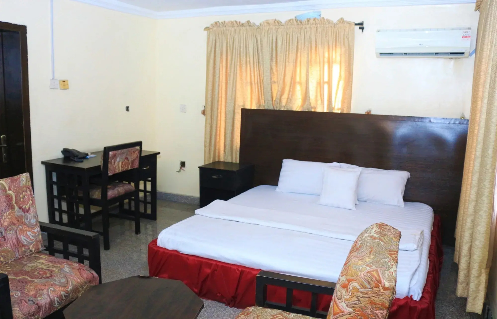 Sissi Hotel