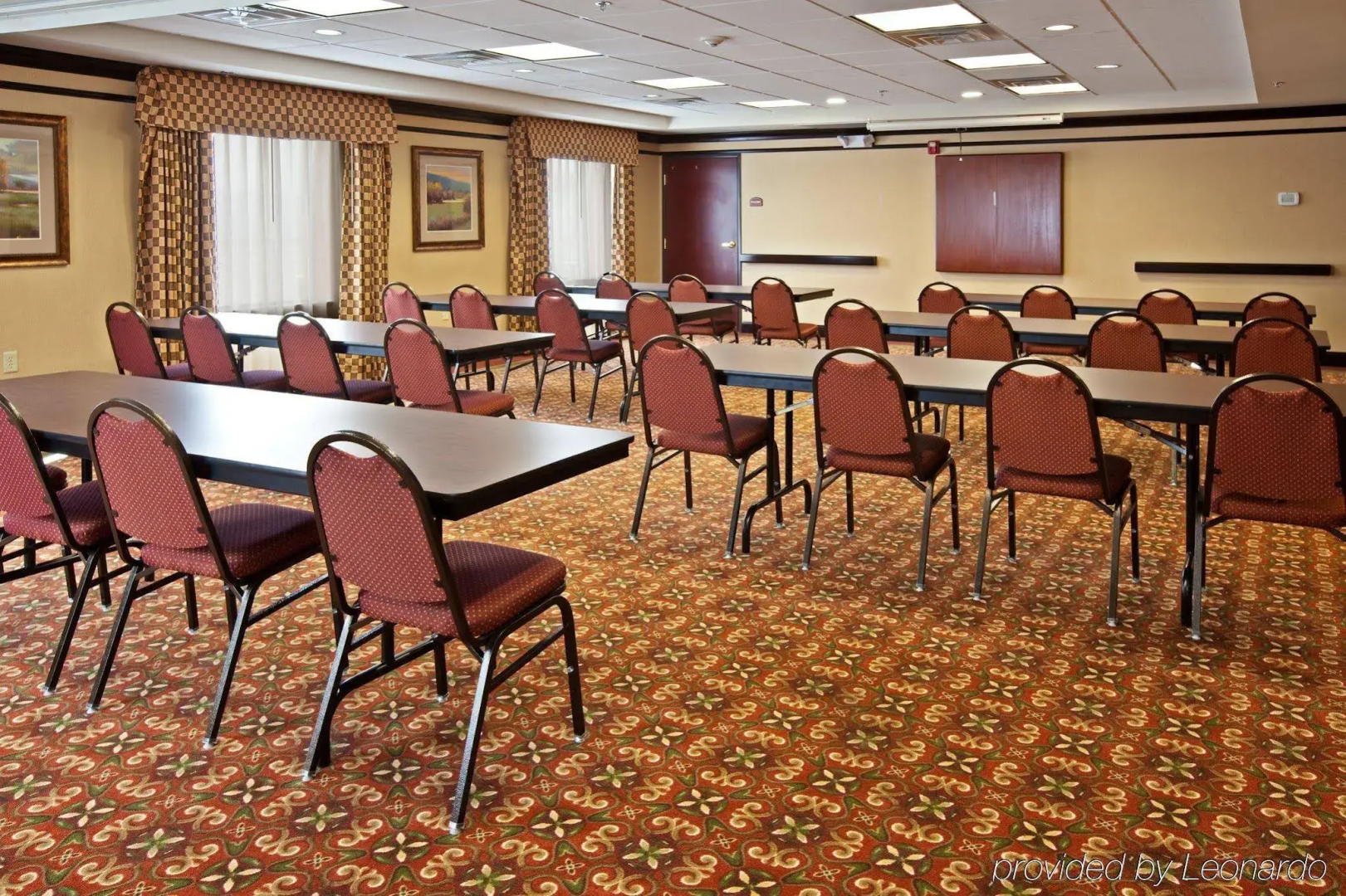 Holiday Inn Express Vincennes by IHG