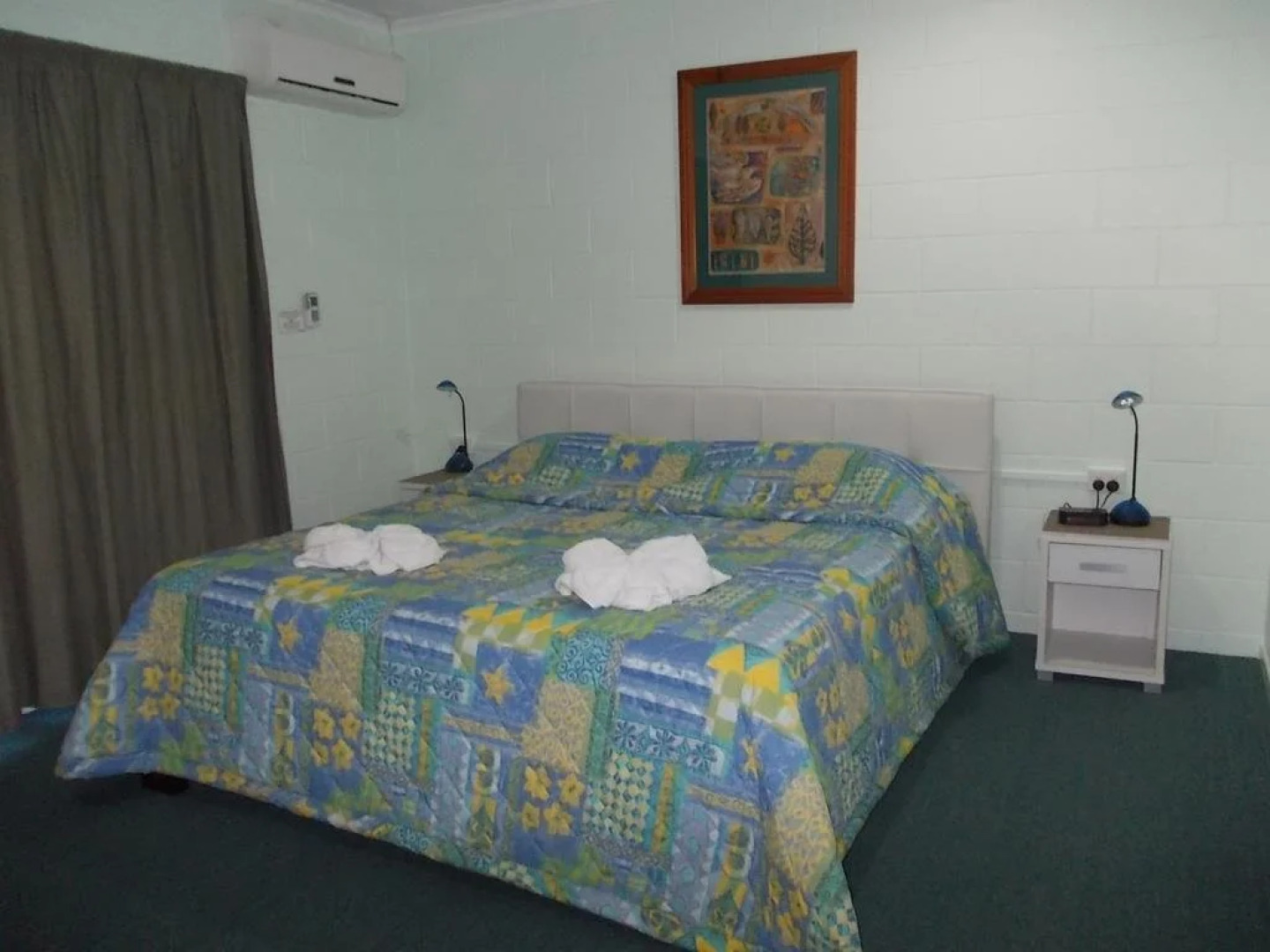 SeaEagles Beach Resort