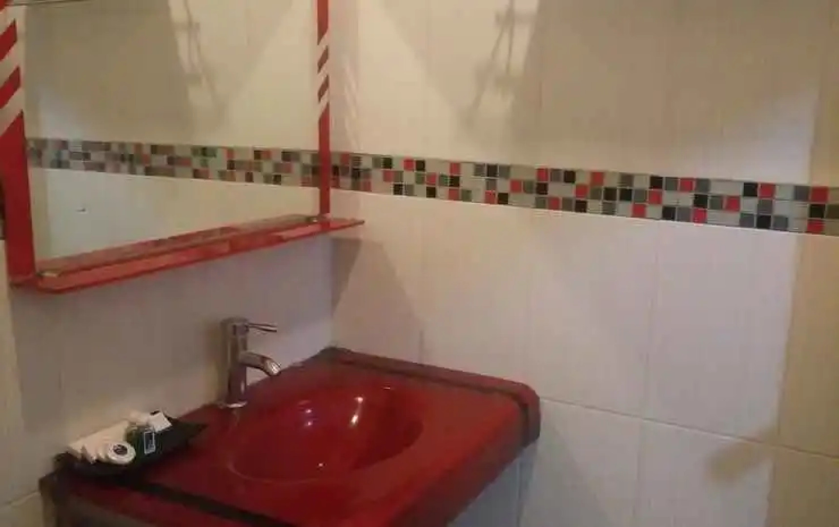 edOTEL Bundo Kandung