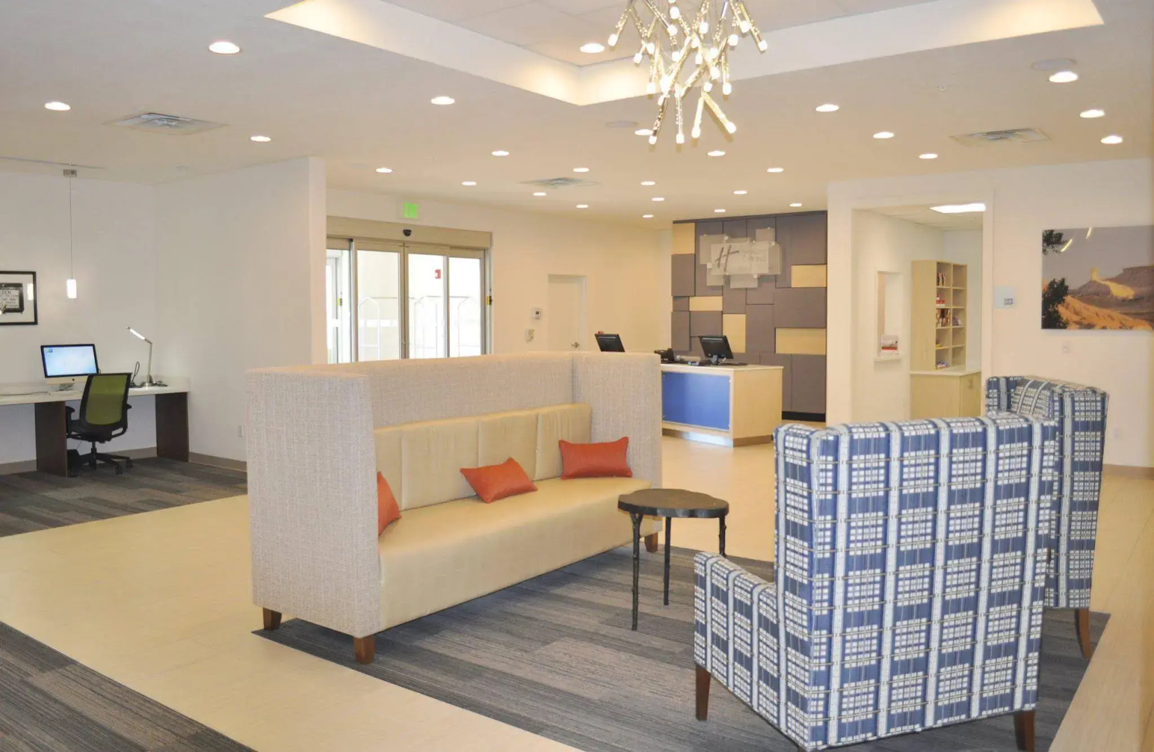 Holiday Inn Express & Suites Price by IHG