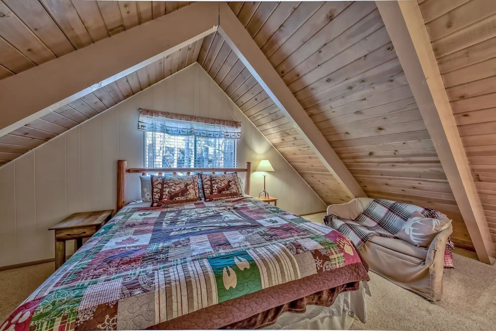 1625a Atroari 3 Bedroom Chalet by RedAwning