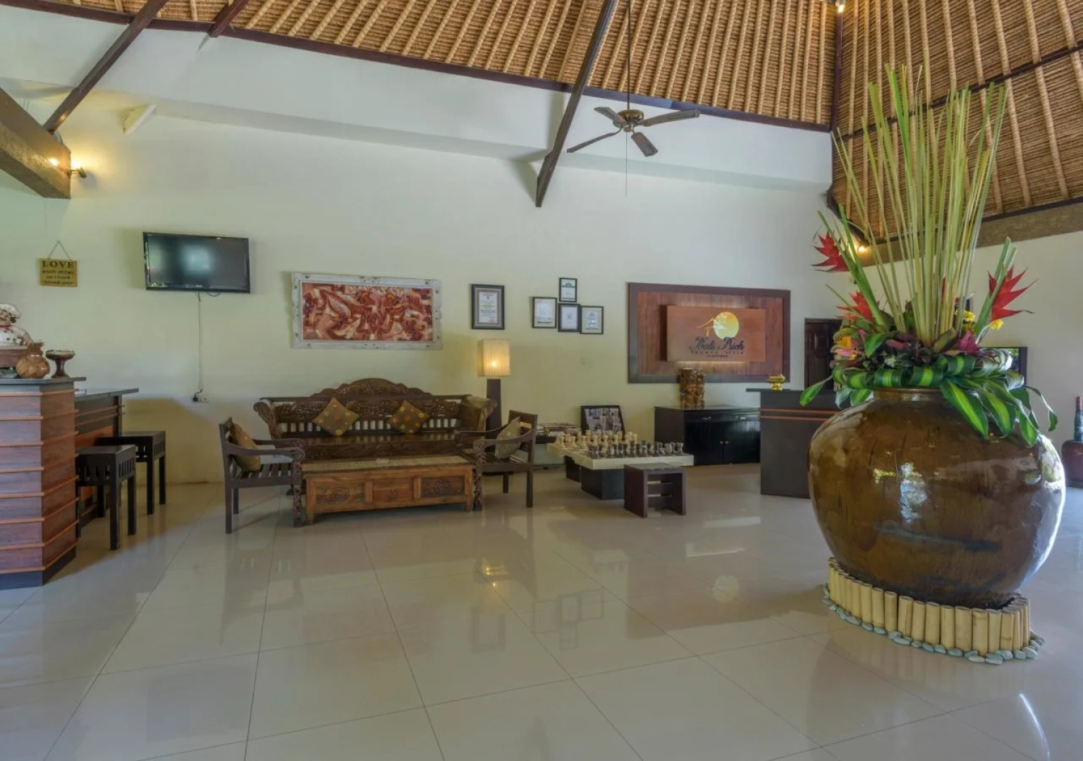 Bali Rich Seminyak Villas