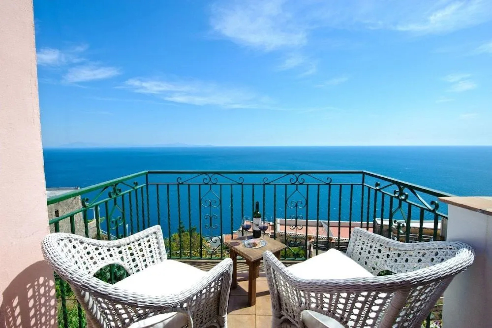 Casale Fralisa - Marvelous Terrace and hot tub With sea View
