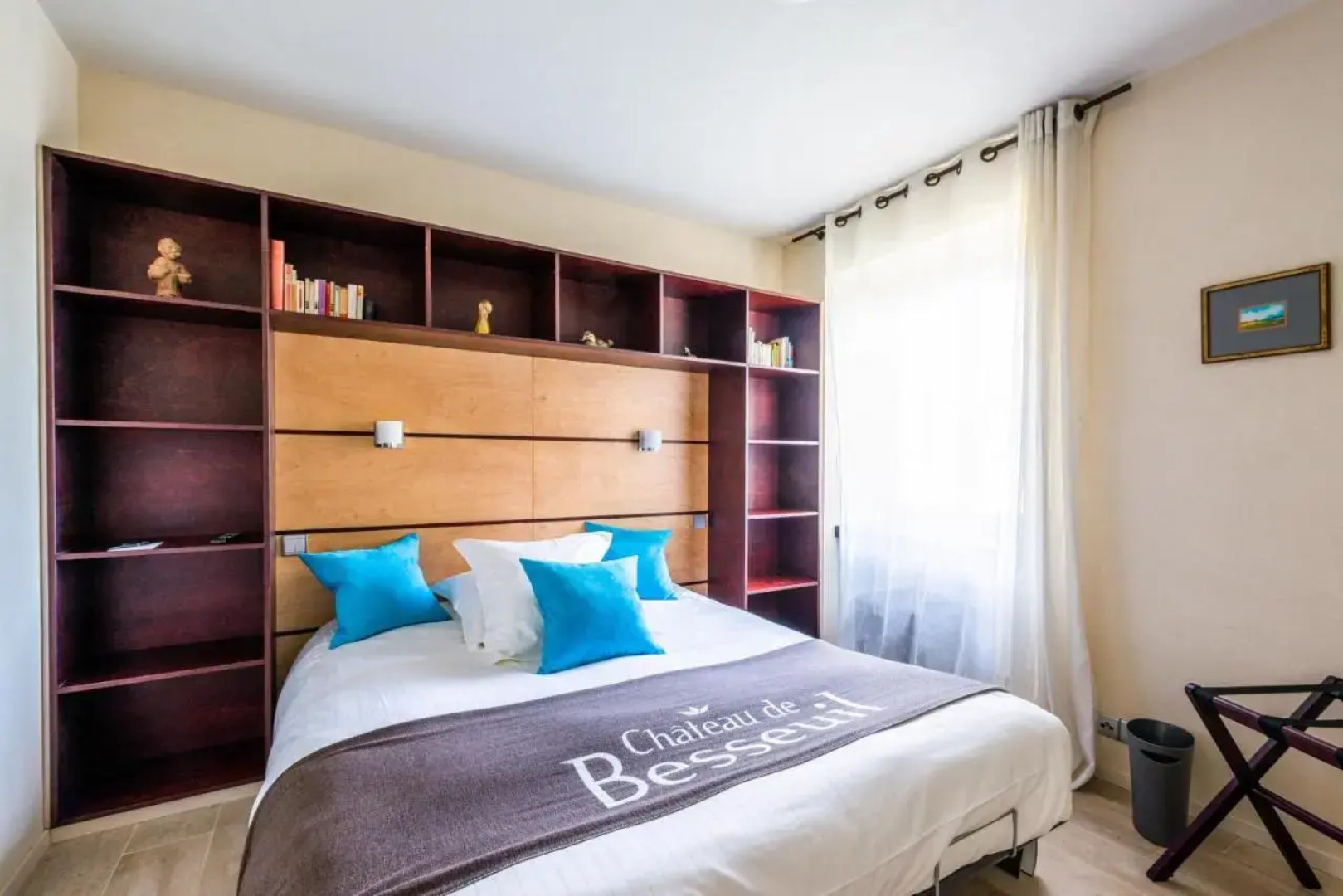 Le Chateau De Besseuil