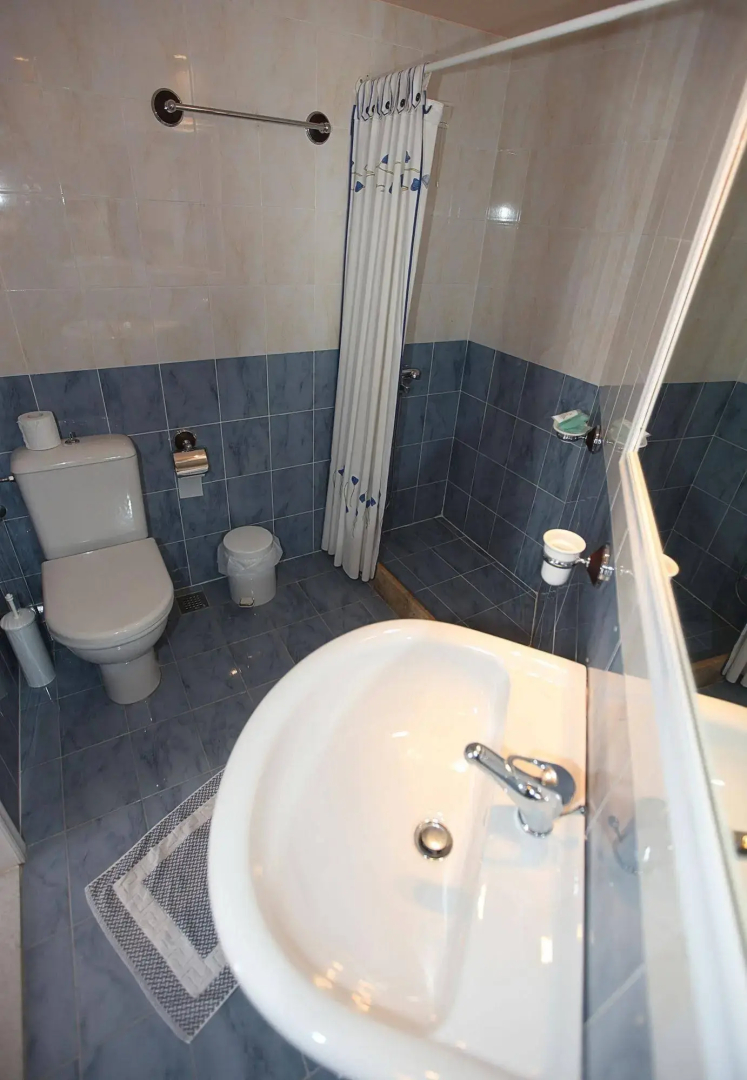 Aktaion Hotel