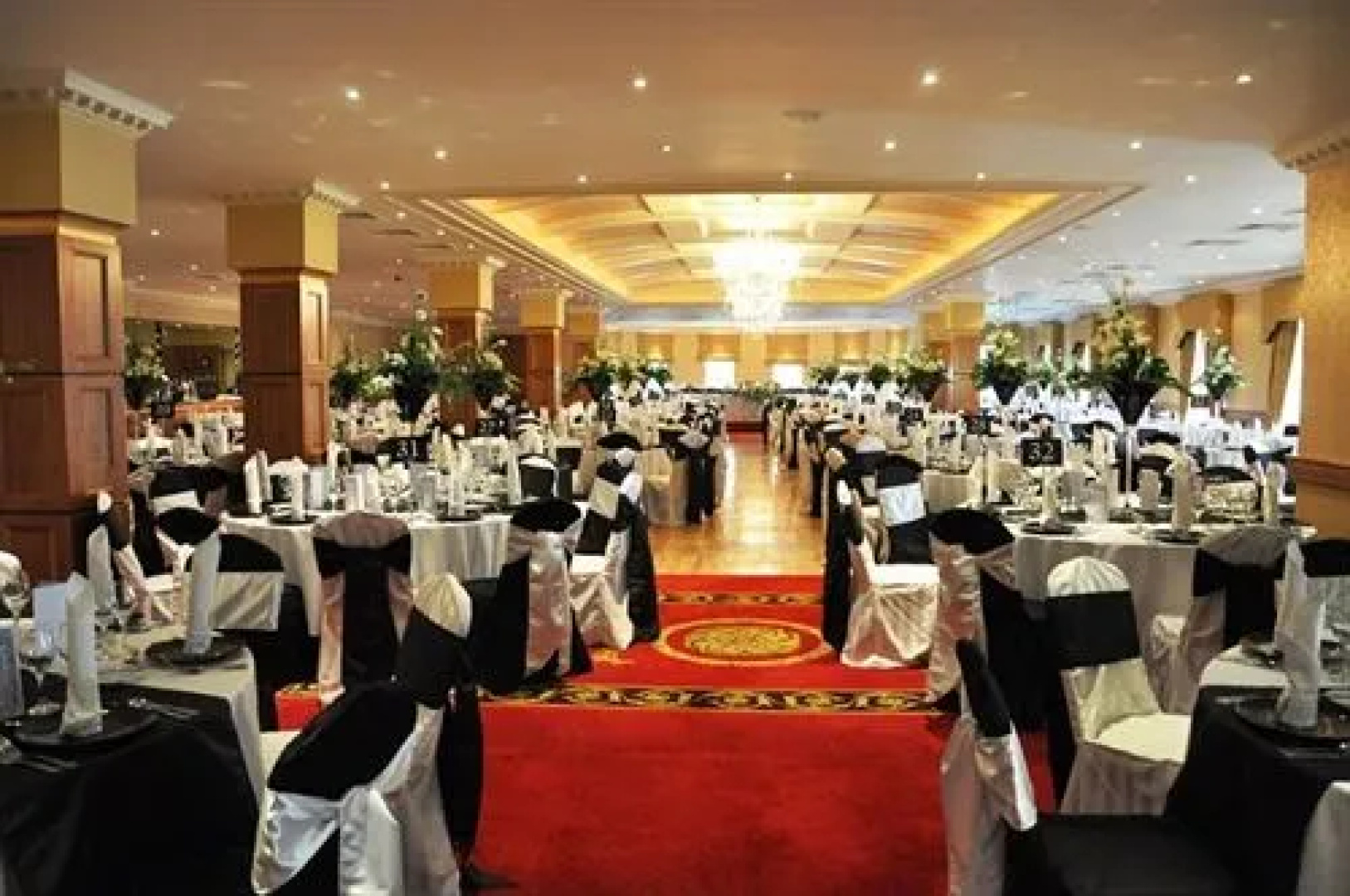 Cork's Vienna Woods Hotel & Villas