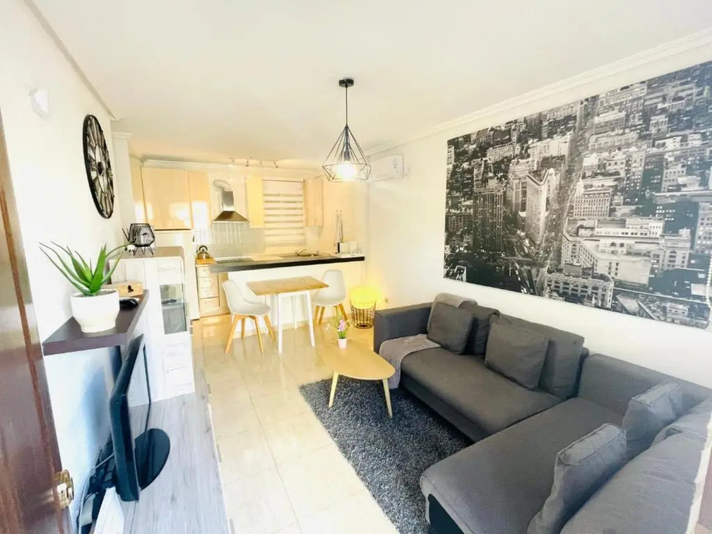 My cozy bungalow Pets allowed