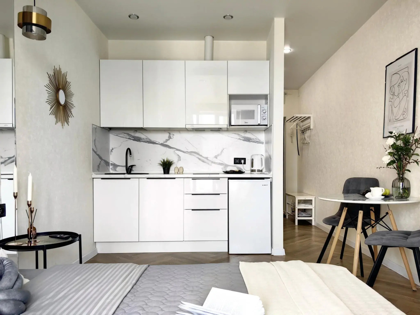 Апартаменты на улице Байкальская 208