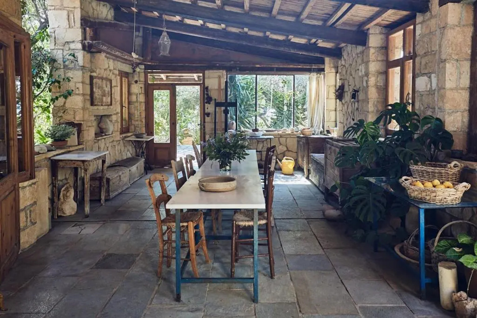 Nikolaou residence