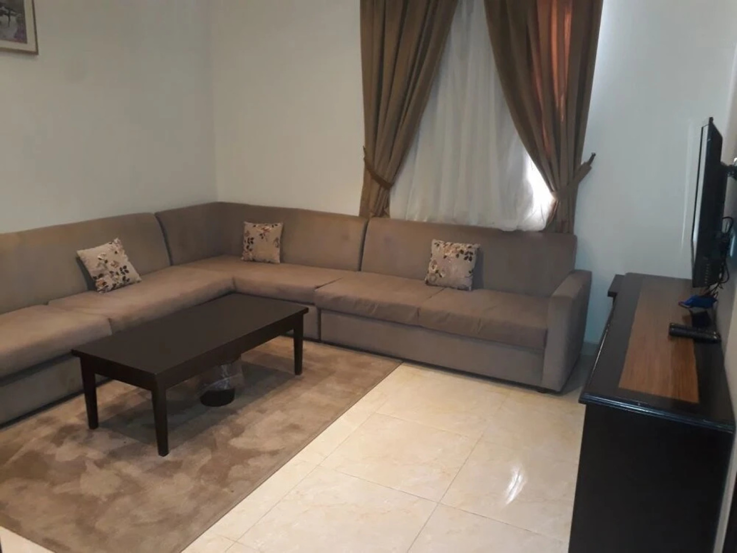 Muraysi Hotel Apartments