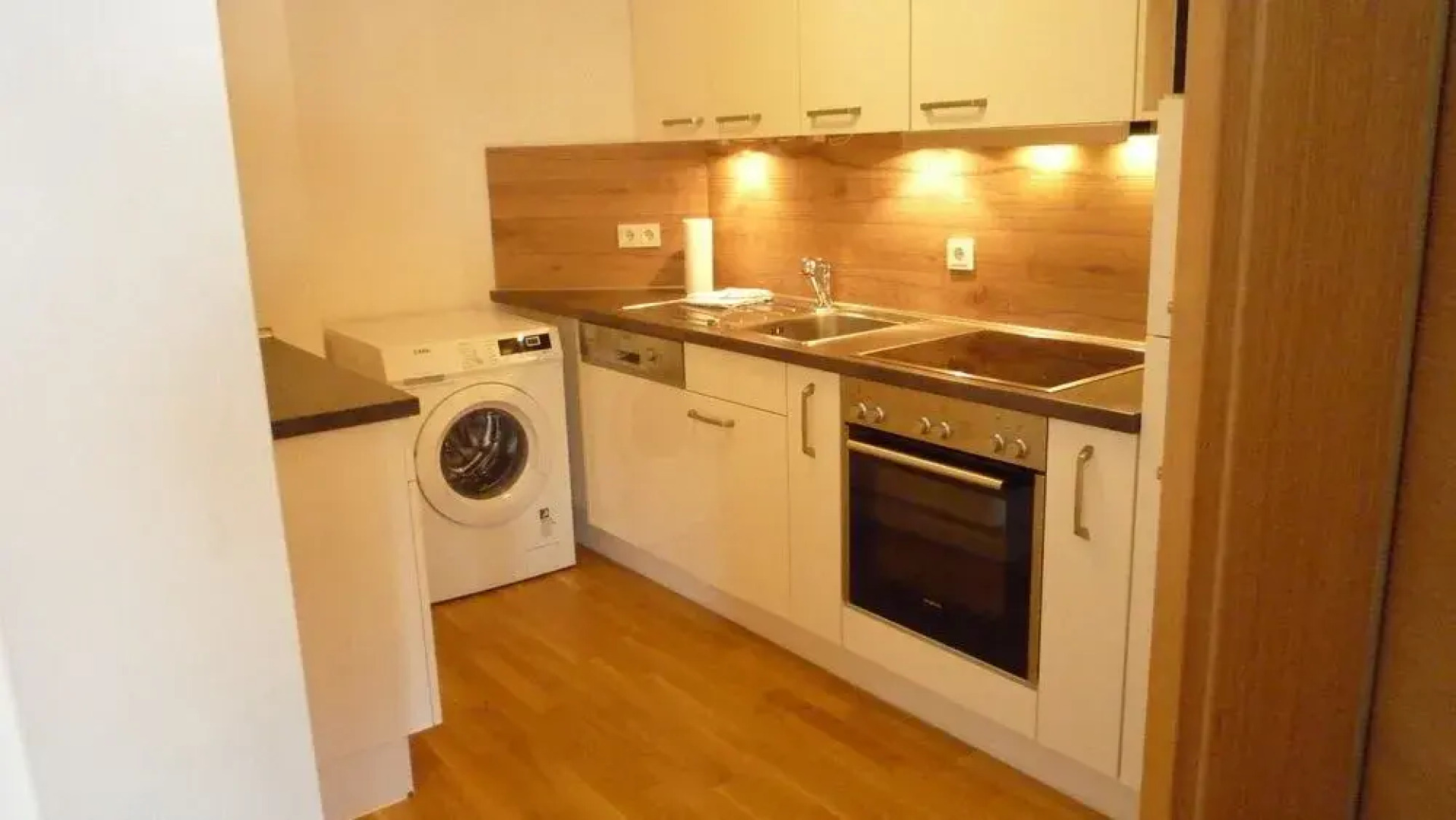 Zell Lake View & City Apartments