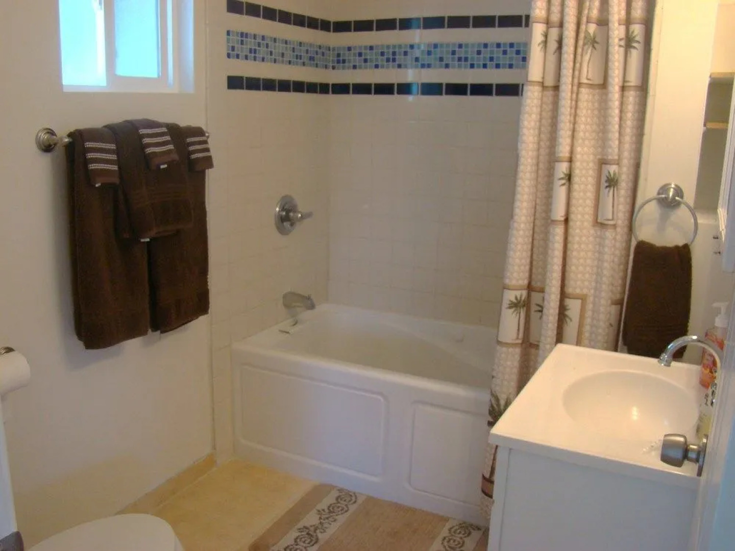 Blue Fish Cove Resort